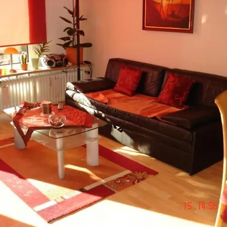 Quarto em Acomodações Particulares Profair - Agency Hanôver